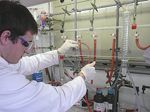Le Laboratoire de Chimie Moléculaire et Thioorganique (LCMT) est une Unité Mixte de Recherche CNRS / ENSICAEN / UNICAEN